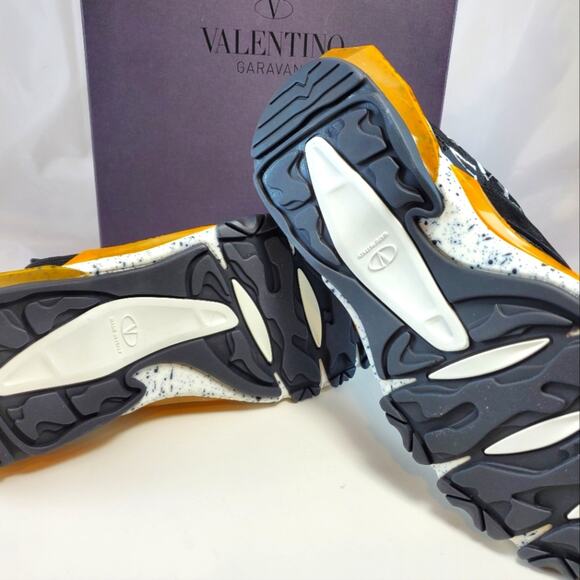 NWT$1,300 Valentino Garavani Men's Black Bounce Camouflage Sneakers Sz 42 (US 9) - Picture 14 of 16